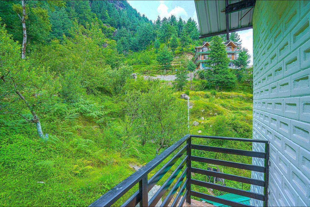 FabHotel Black Magic Manāli Exterior foto