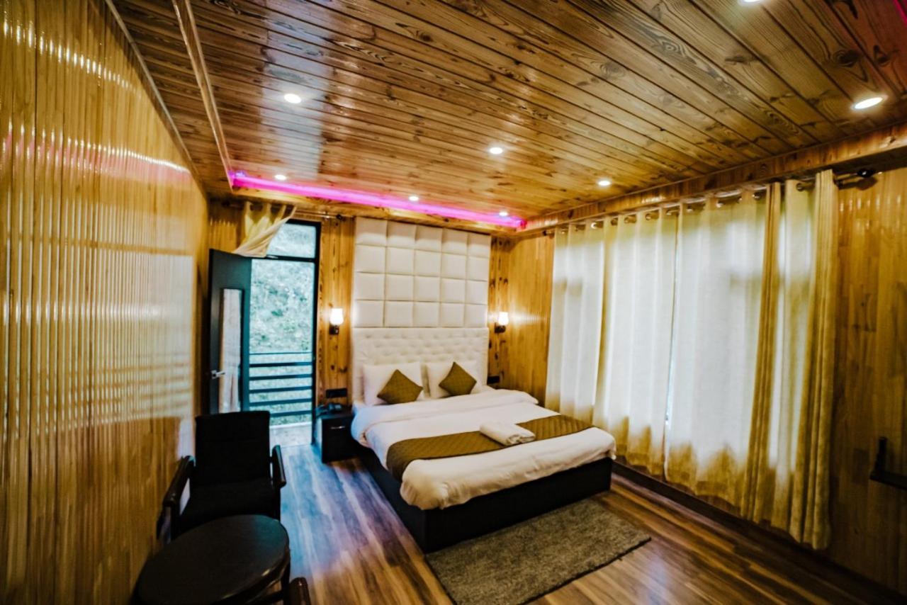 FabHotel Black Magic Manāli Exterior foto