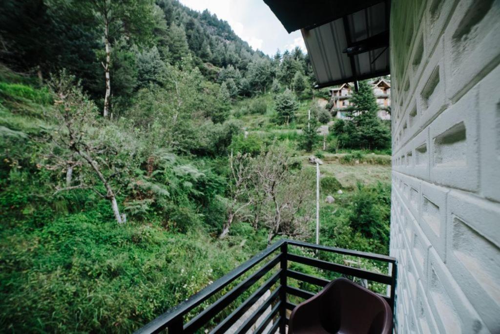 FabHotel Black Magic Manāli Exterior foto